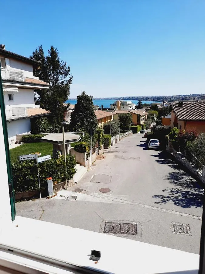 Appartamenti Esmera Desenzano del Garda