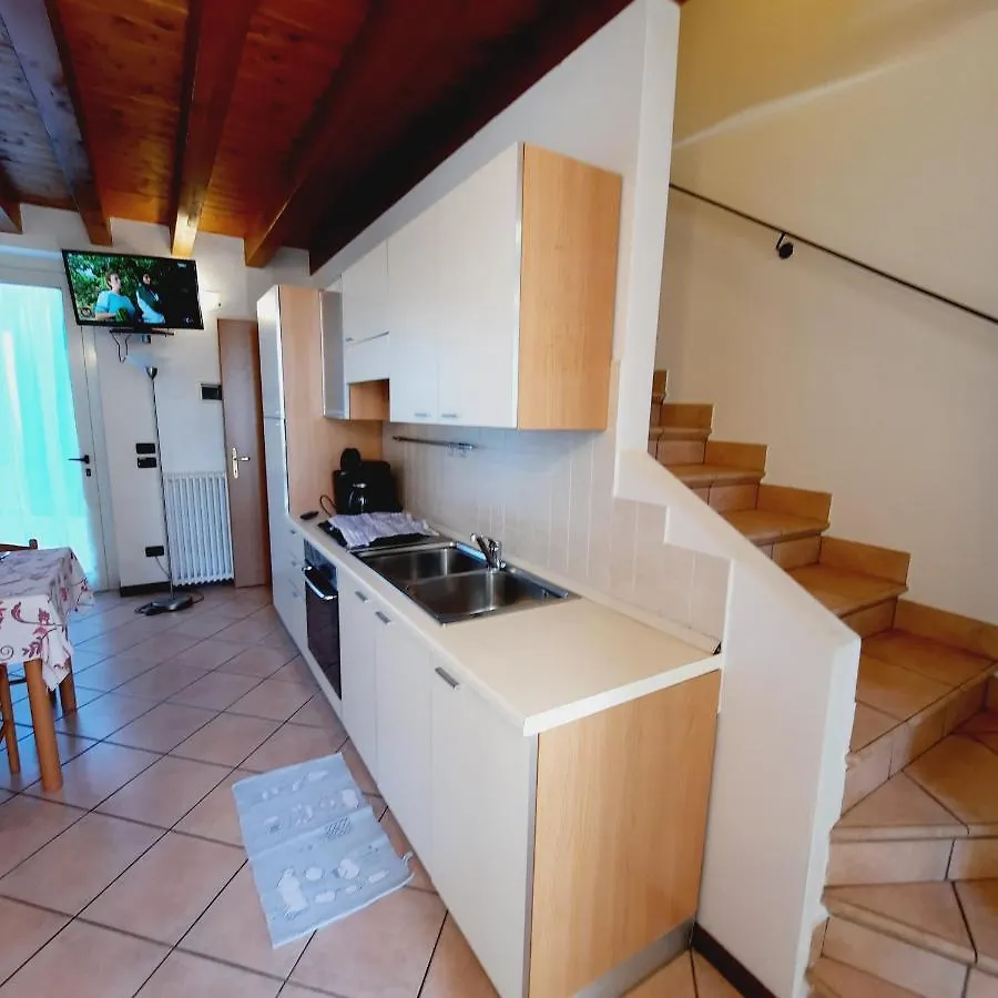 Apartament Appartamenti Esmera Desenzano del Garda