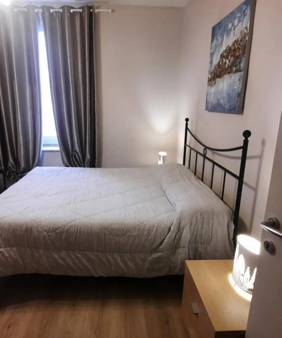 Appartamenti Esmera Desenzano del Garda 0*,