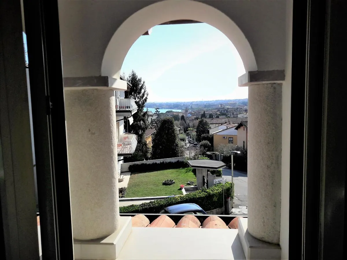 Appartamenti Esmera Desenzano del Garda Appartement