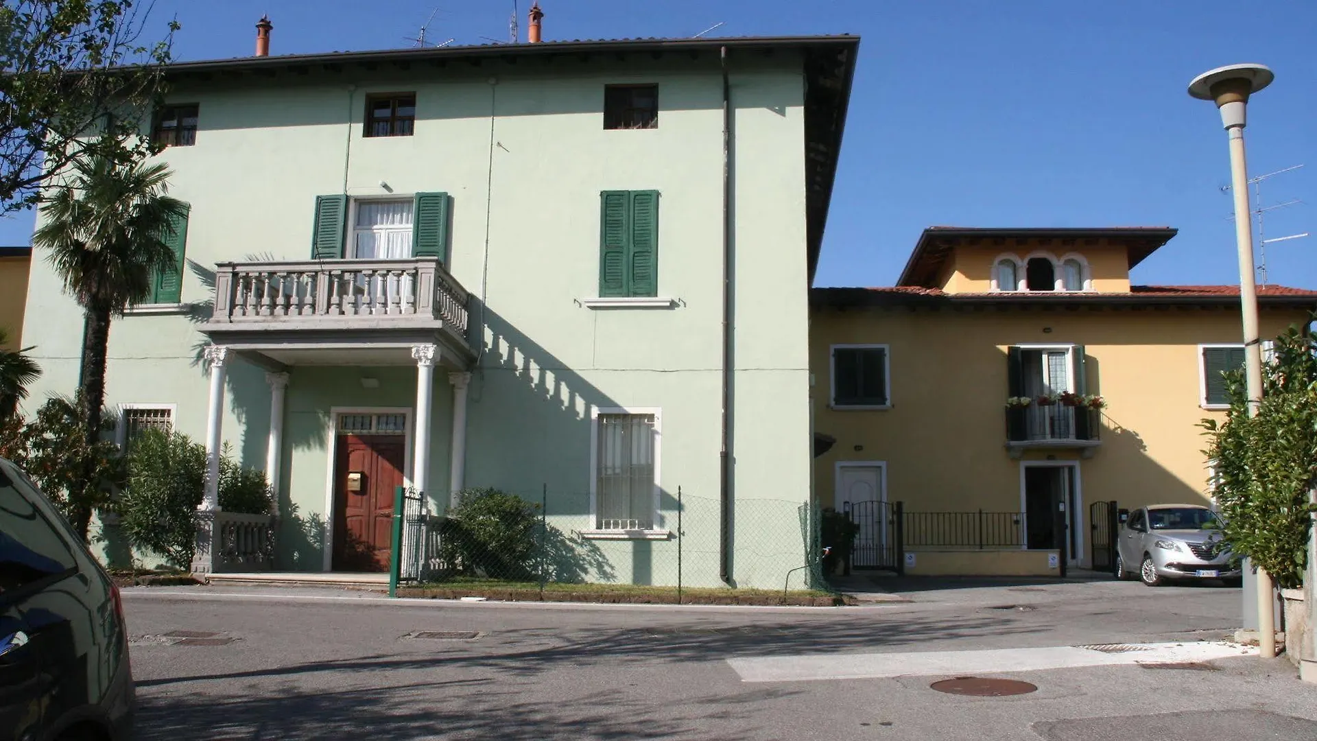 Apartament Appartamenti Esmera Desenzano del Garda