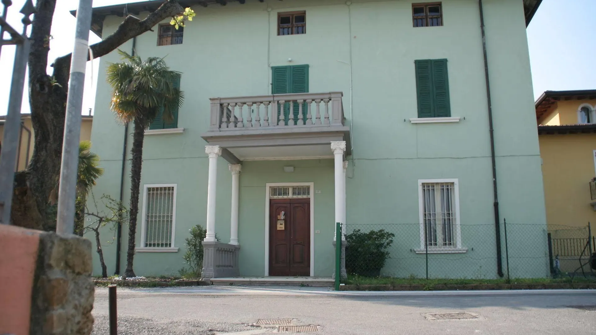 Apartament Appartamenti Esmera Desenzano del Garda