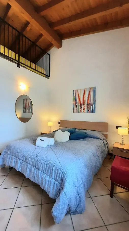 Appartamenti Esmera Desenzano del Garda Italy