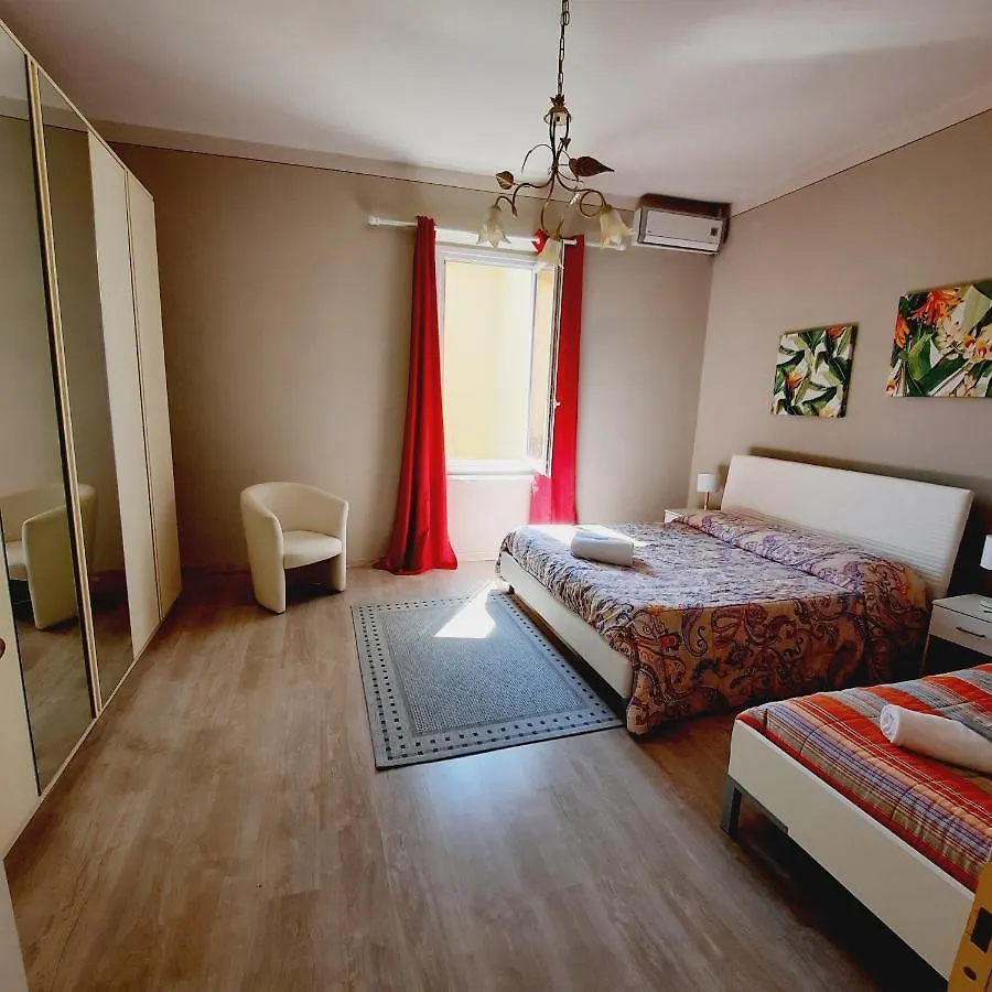 Appartamenti Esmera Desenzano del Garda Apartment