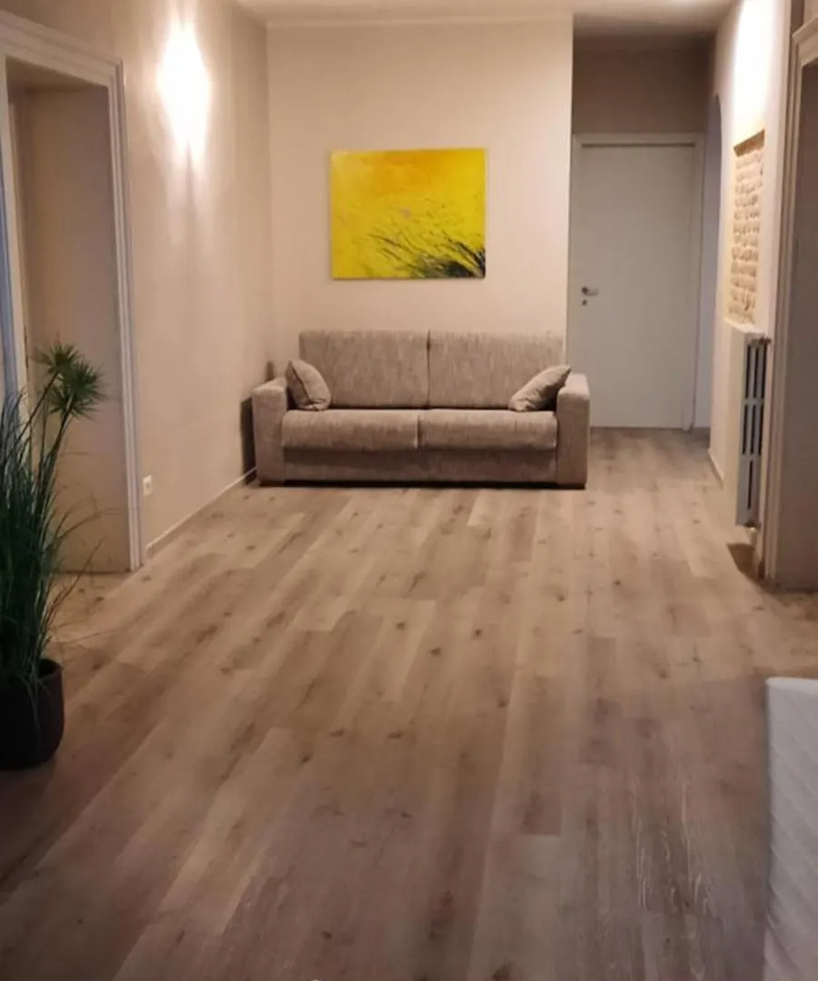 Apartment Appartamenti Esmera Desenzano del Garda Italy