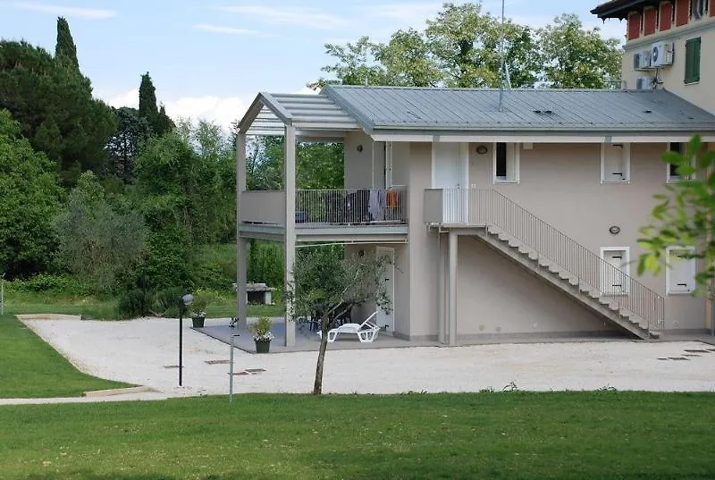 Apartment Appartamenti Esmera Desenzano del Garda